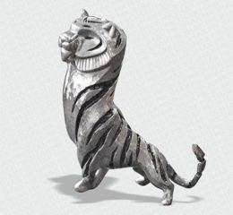 Figurine tigre couleur argent