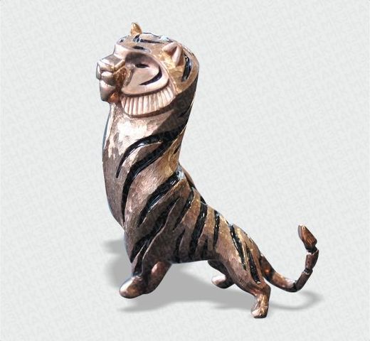 古铜色老虎摆件 3